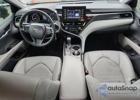 2021 Toyota Camry Se z USA, uszkodzony, nr VIN 4T1G11AK4MU435406